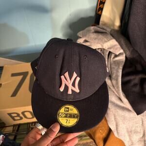 New era navy and pink